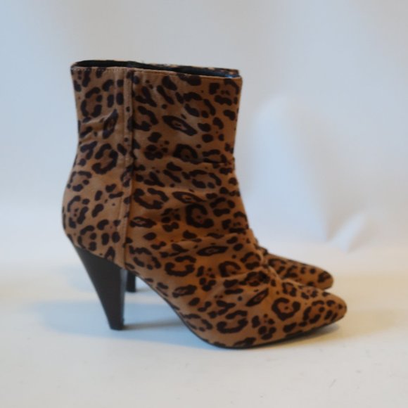 NWOB IMPO TULAH LEOPARD TEXTILE BOOTIE 38 US/8.5* - Picture 5 of 8